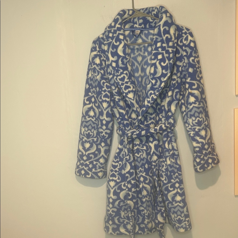 PINK Victoria's Secret Blue Patterned Robe - Picture 2 of 5